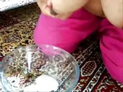 Egy szexi szőke fiat ...