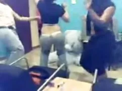 Lány pornó videó zok ...