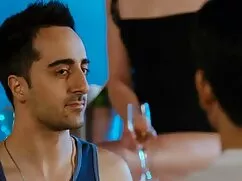 Egy apa, kopasz, Ére ...