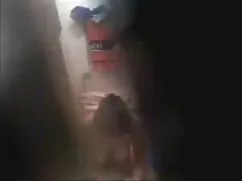 Pornó videó egy barn ...