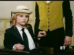 Pornó videó lány sze ...