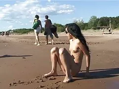 Egy lány vonzó szőke ...